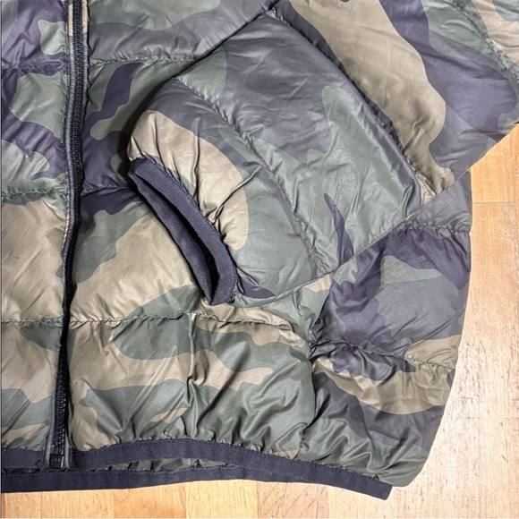 TNA Camouflage Insulated Jacket - Picture 4 of 4